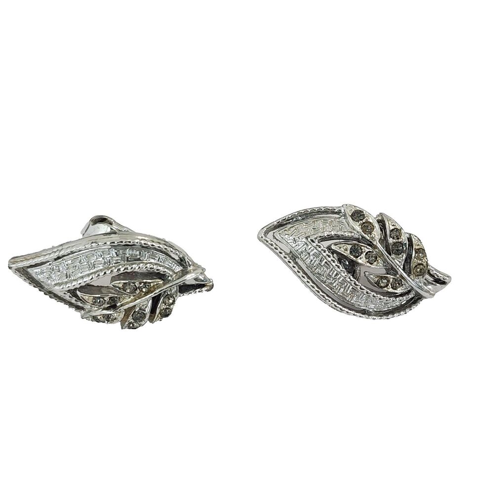 Coro Leaf Clip On Earrings Silvertone Dark Rhinestones Rare Jewelry Vintage